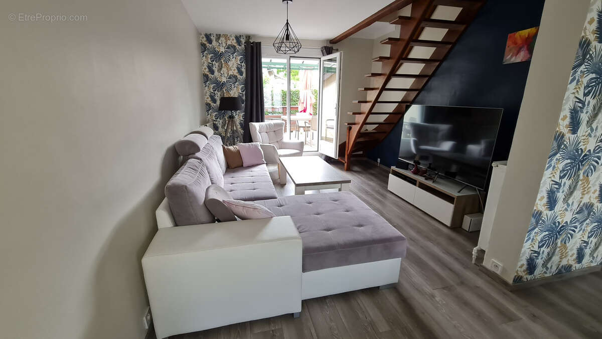 Maison à BURES-SUR-YVETTE