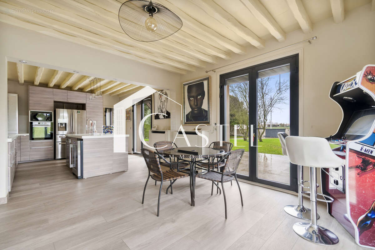 Maison à LES ALLUETS-LE-ROI