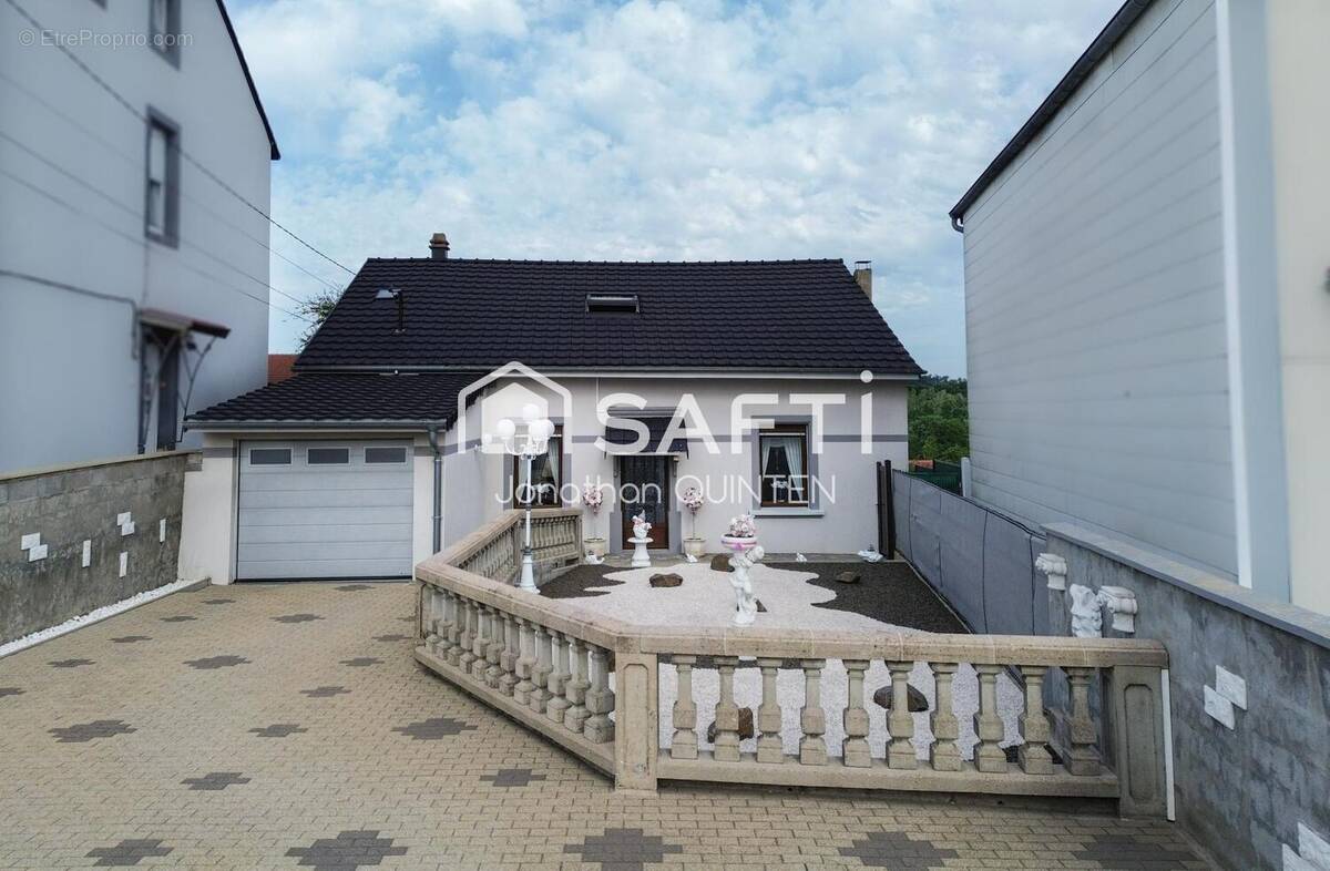 Photo 1 - Maison à L'HOPITAL