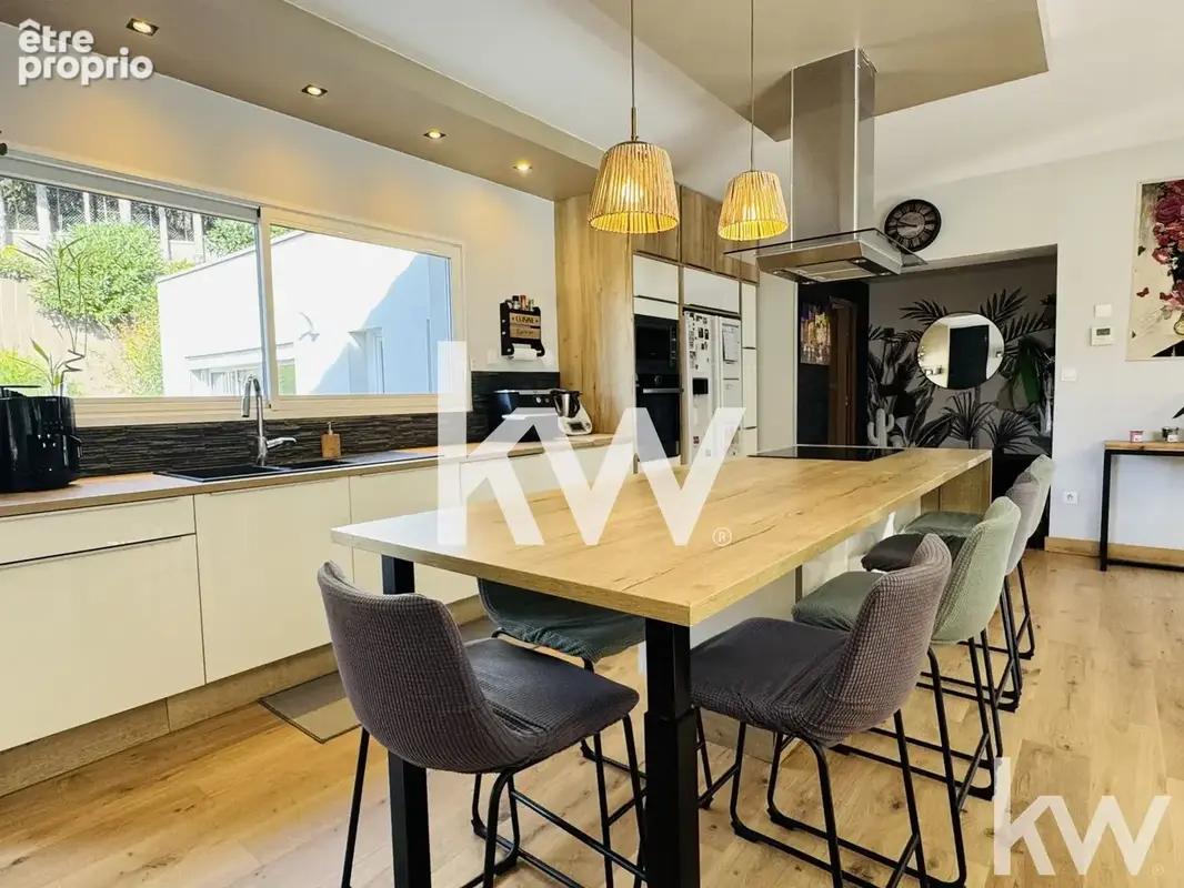 Maison 7 pièces 162 m² à vendre à La Talaudiere (42350) - photo 5