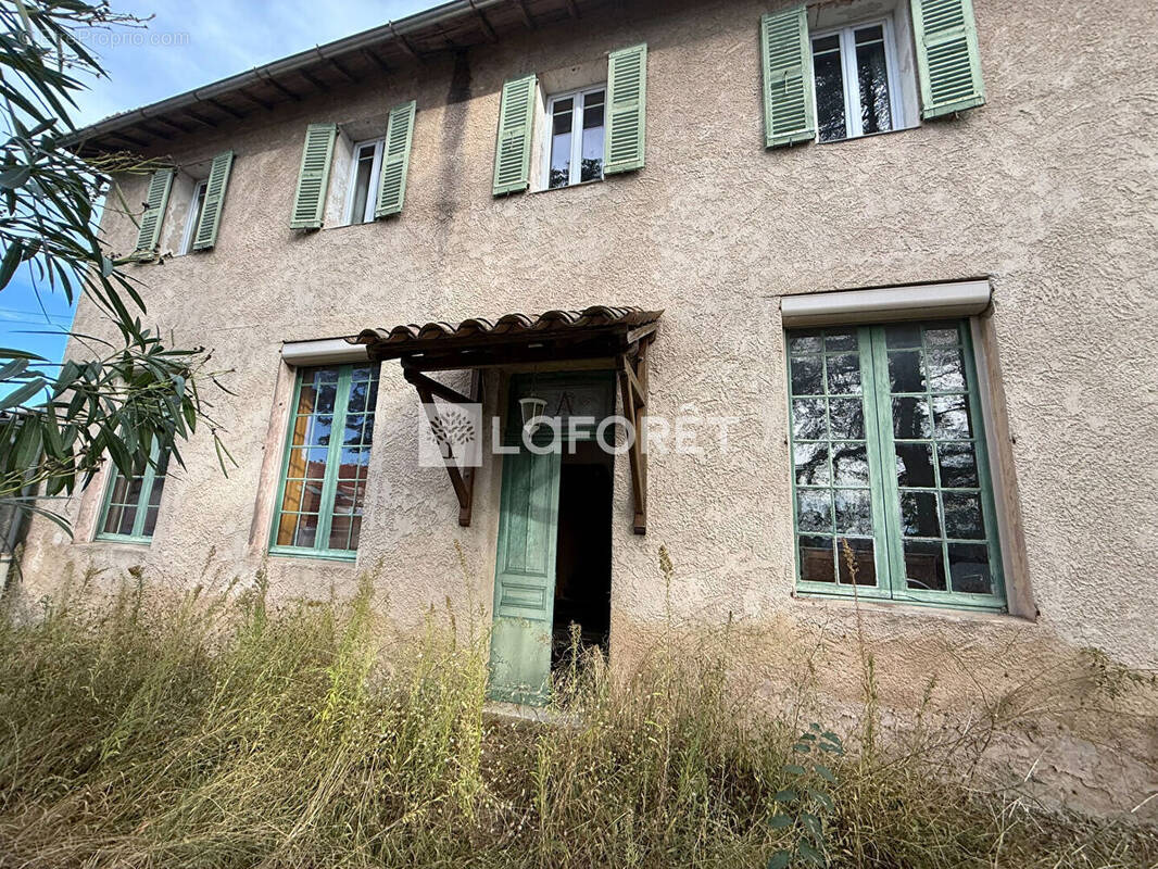 Maison à MONTAUROUX