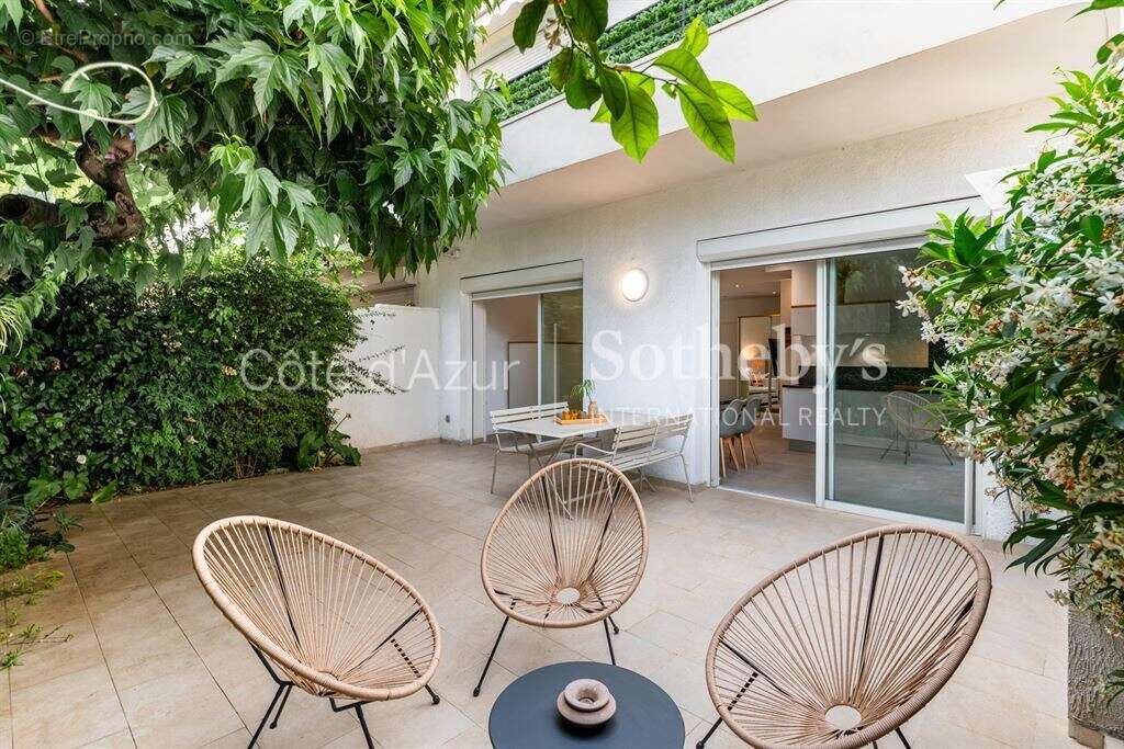 Appartement à CANNES