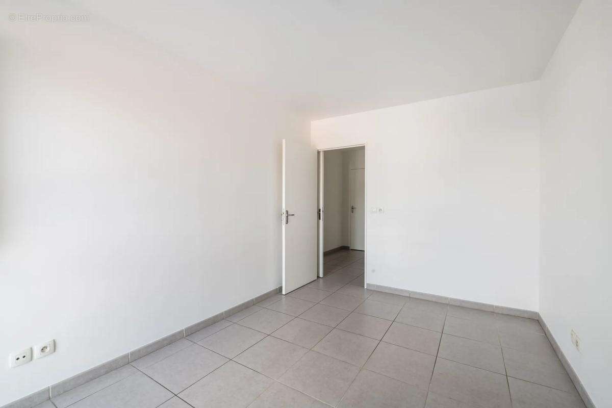 Appartement à MARSEILLE-10E