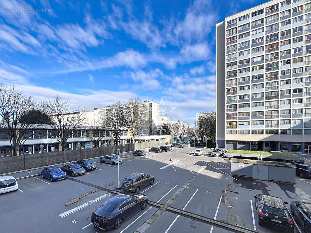 Appartement à VITRY-SUR-SEINE