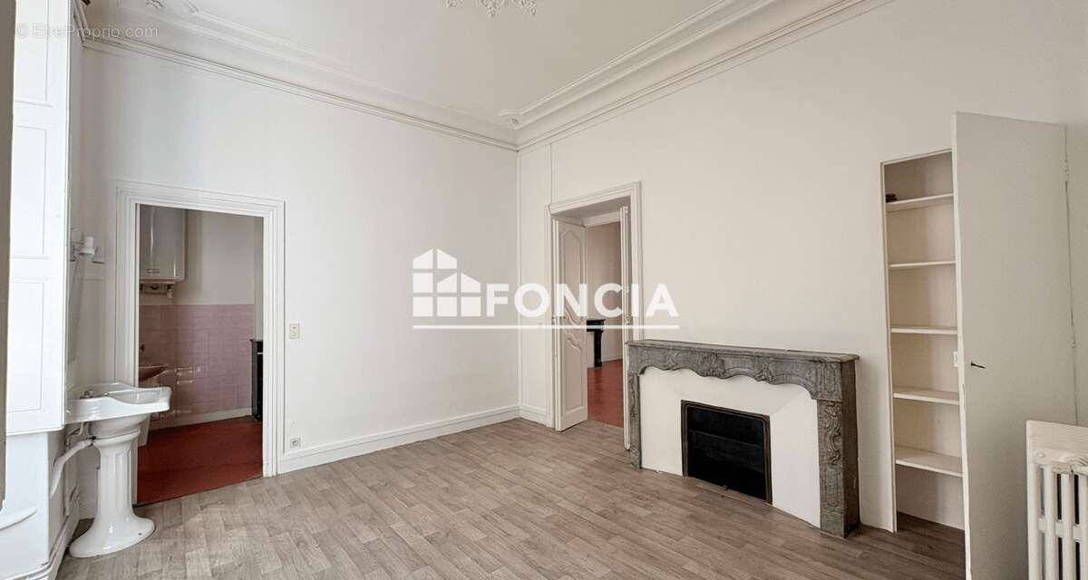 Appartement à NIMES