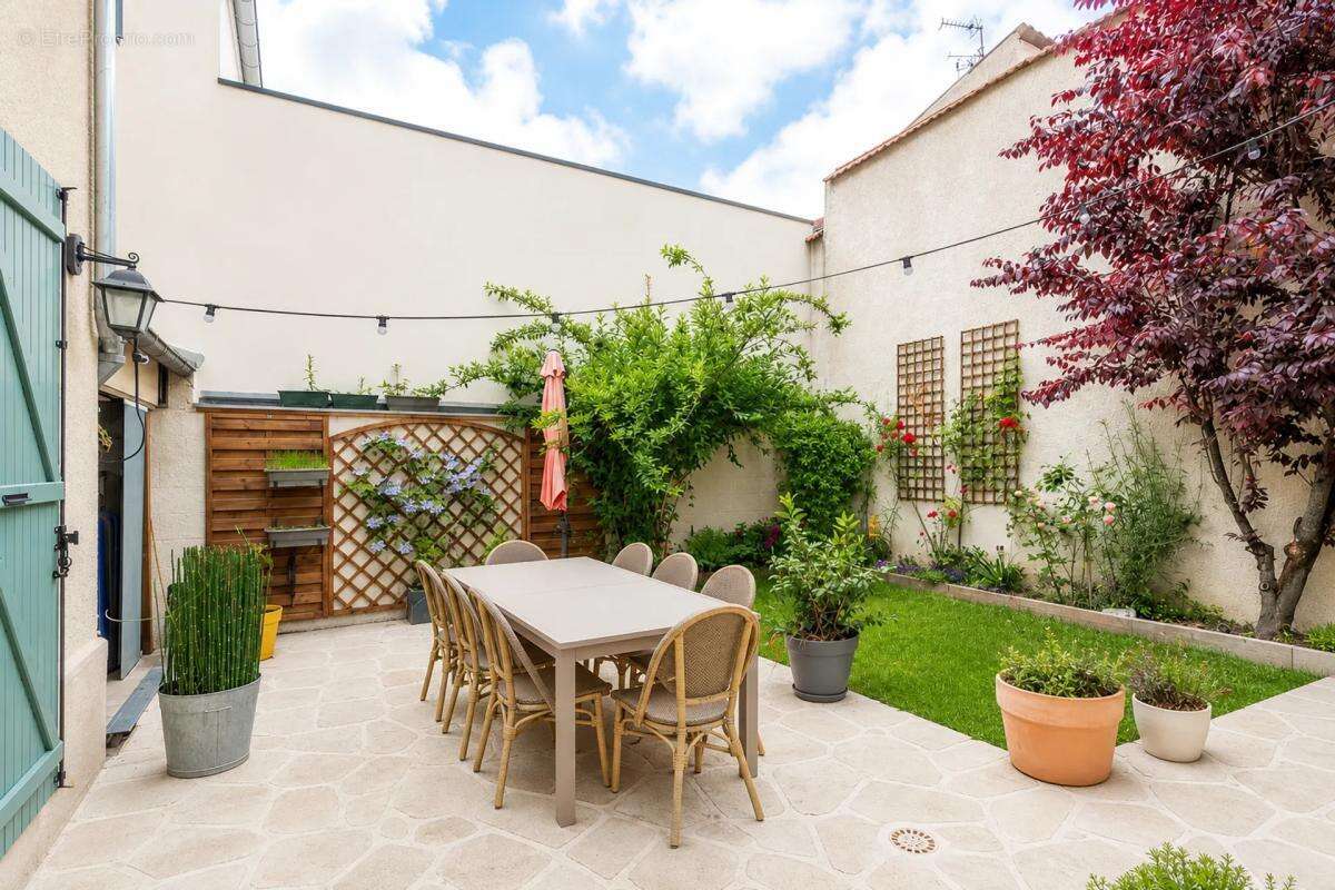 Maison rénovée 90m² à Reims - photo 15