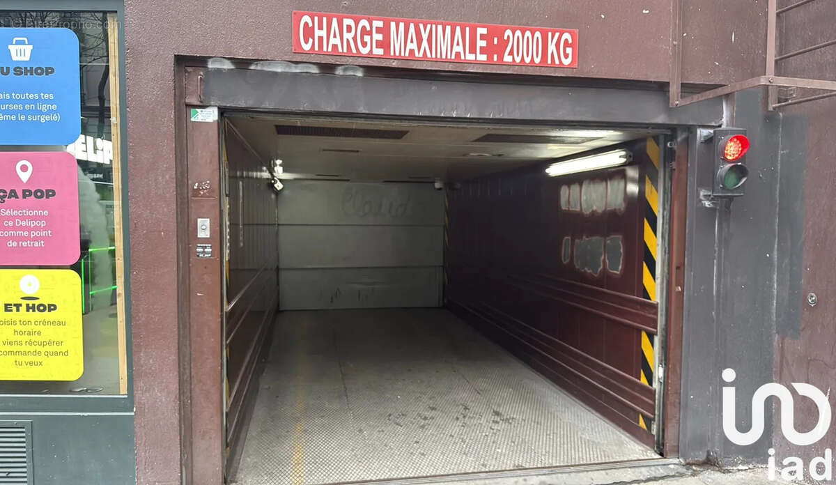 Photo 2 - Parking à PARIS-14E