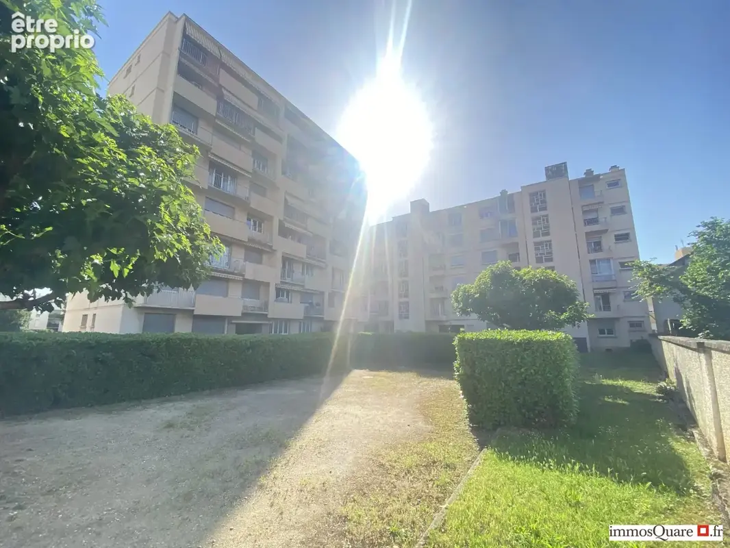 Appartement 78 m² à Lyon-8e  - photo 7