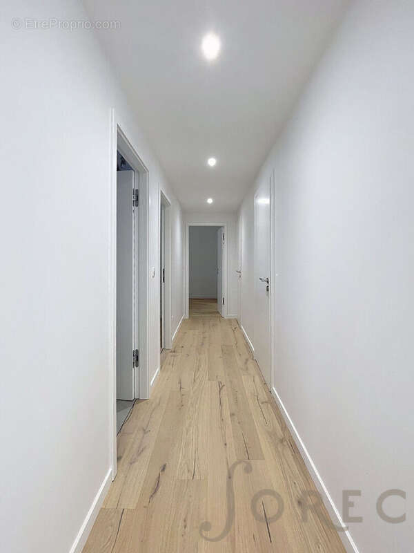Appartement d'exception - Résidence neuve haut standing à Metz centre - F5 - 3 chambres - Garage - Terrasse - photo 8