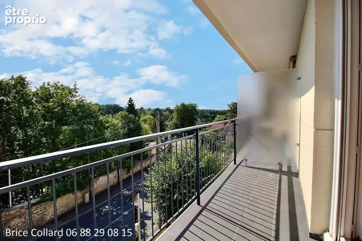 60580 COYE LA FORET Appartement T3 avec grand balcon et cave - photo 4