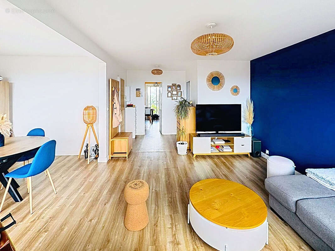 Appartement à SAINT-PRIEST