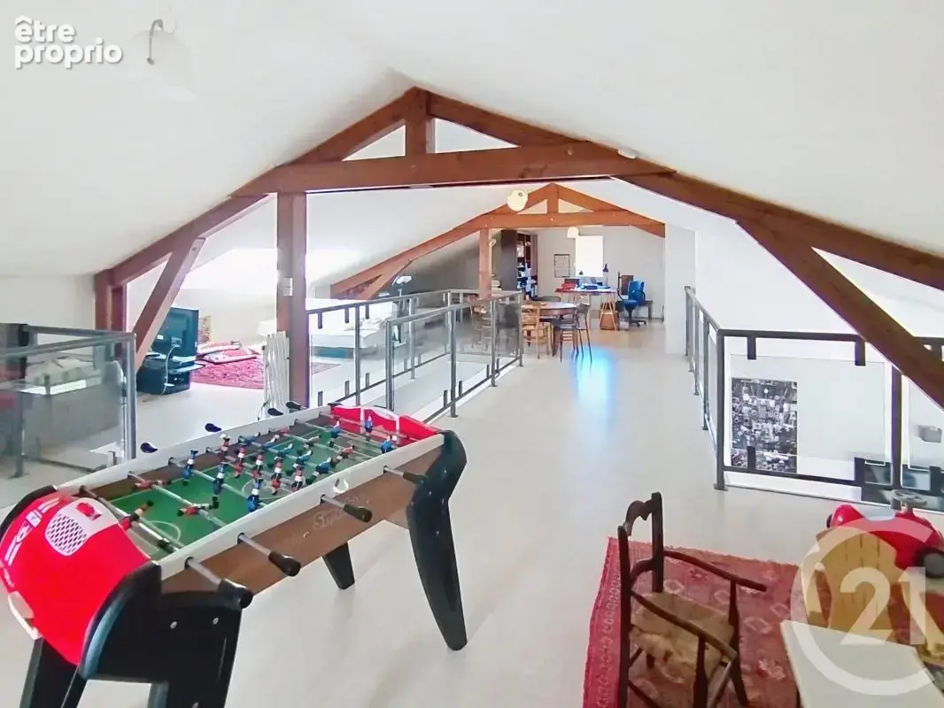 Maison 204 m² à Vienne  - photo 15