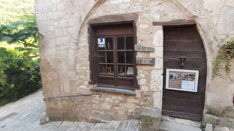 Maison à SAINT-CIRQ-LAPOPIE