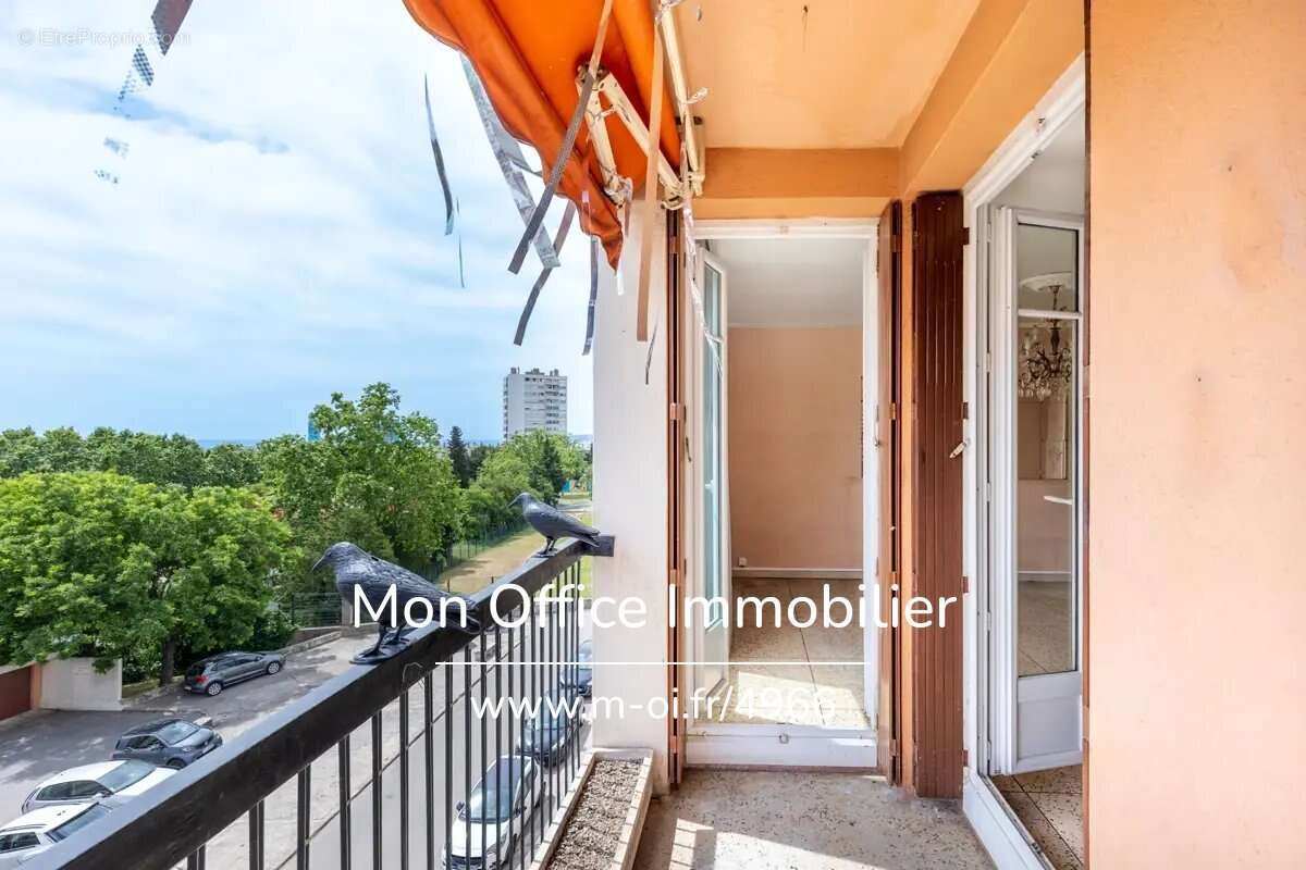 Appartement à MARSEILLE-13E