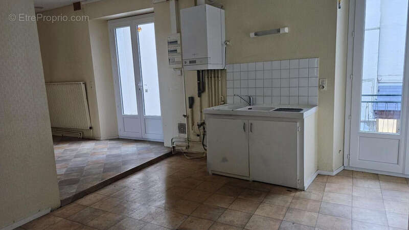 Maison à CHATEAU-DU-LOIR