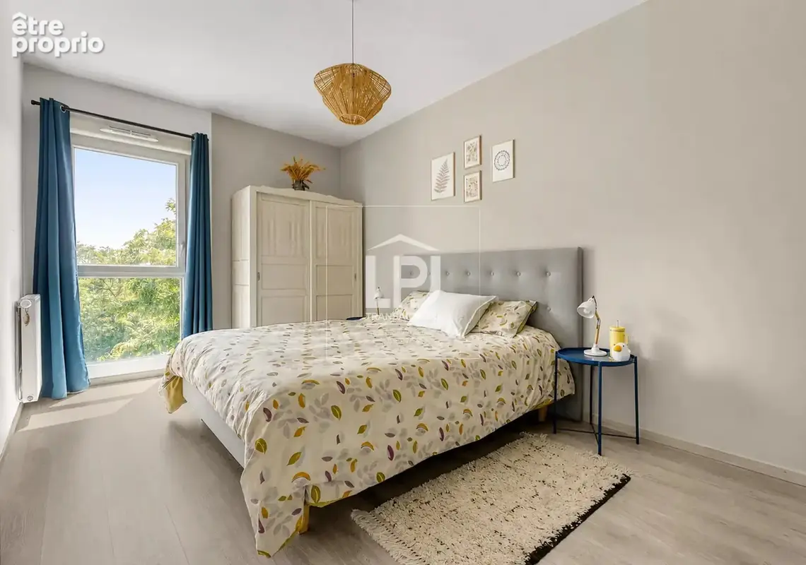 Superbe appartement T4 de 84 m² en dernier étage d'une résidence d'exception – Terrasse panoramique, environnement boisé classé, - photo 8