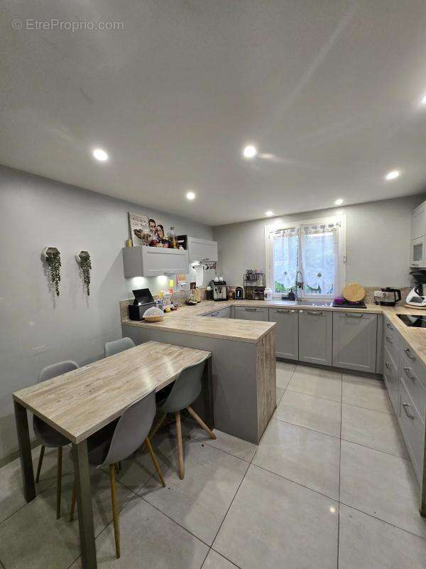 Maison à CHAMPAGNOLE