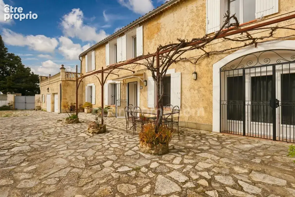 Un authentique mas provençal avec dépendance attenante, à moins de 5 minutes de la gare d'Orange - photo 2