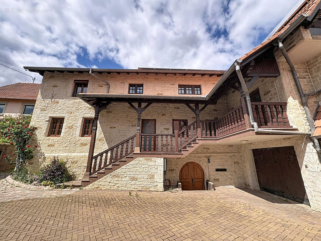 Maison à WESTHOUSE-MARMOUTIER
