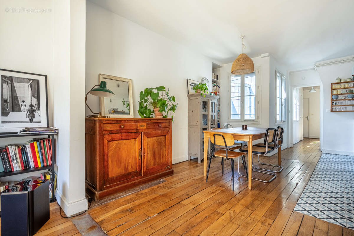 Appartement à PARIS-4E