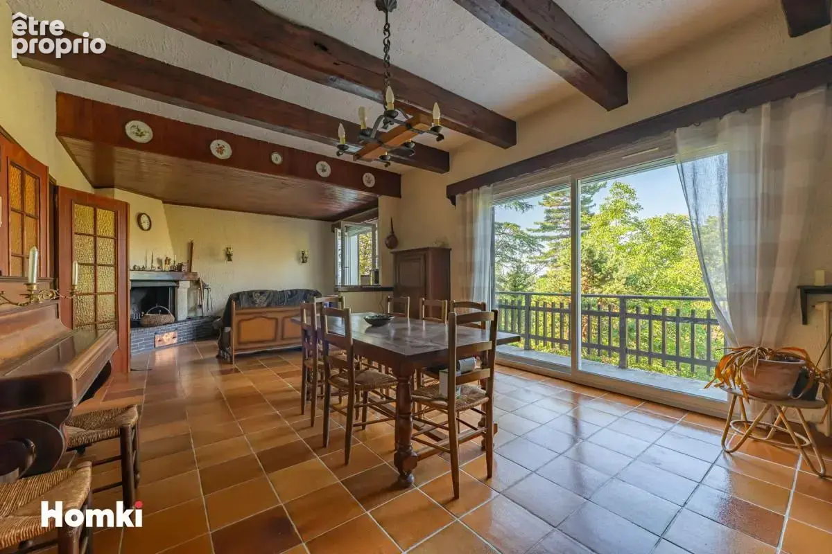 Maison/Villa T8 de 340 m² à Chuzelles 38200 - photo 4