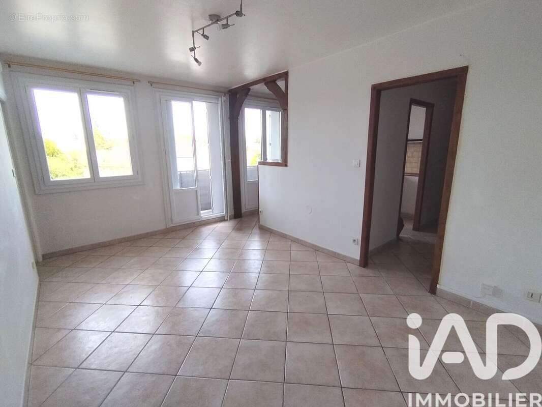 Photo 2 - Appartement à TROYES