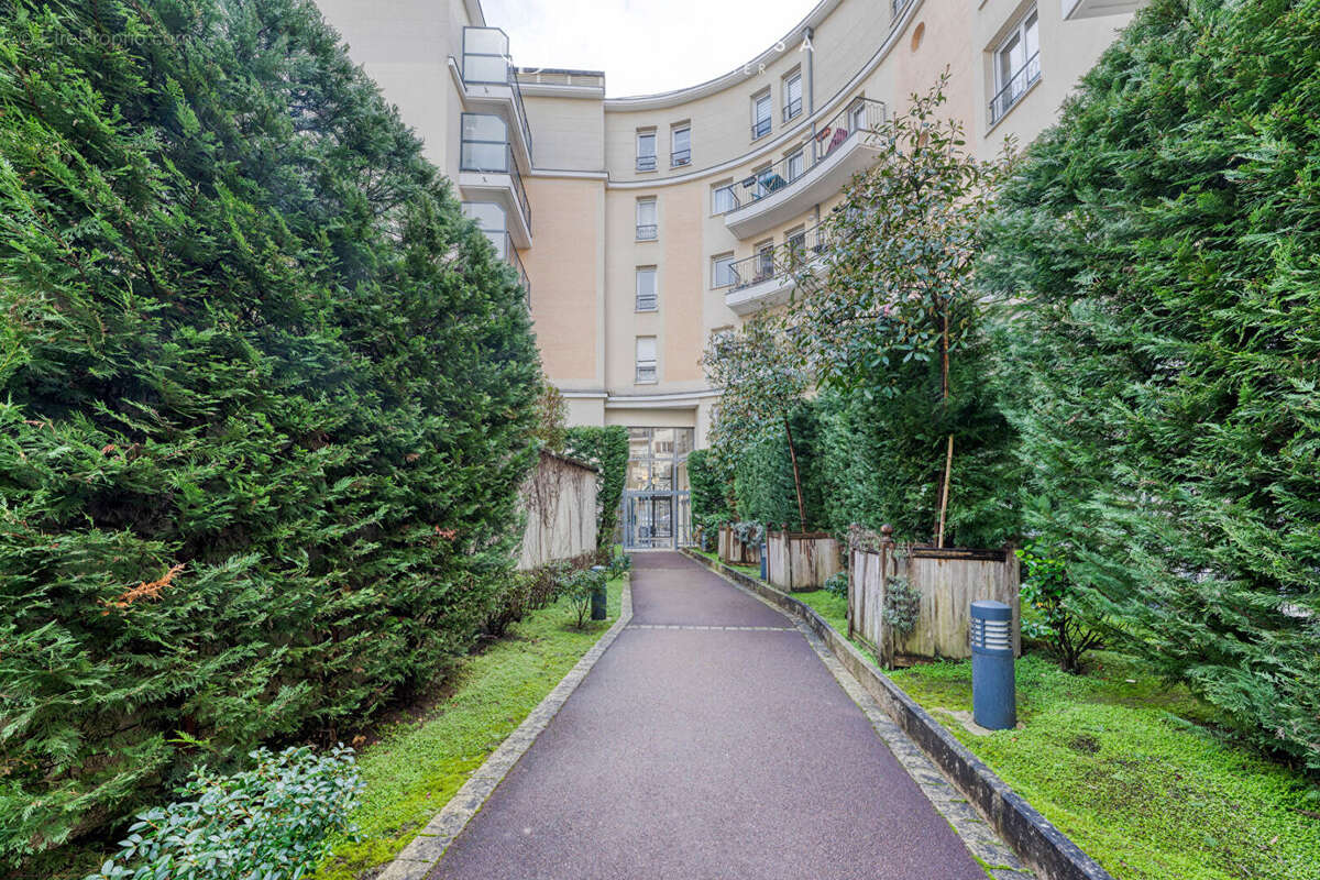 Appartement à NOGENT-SUR-MARNE