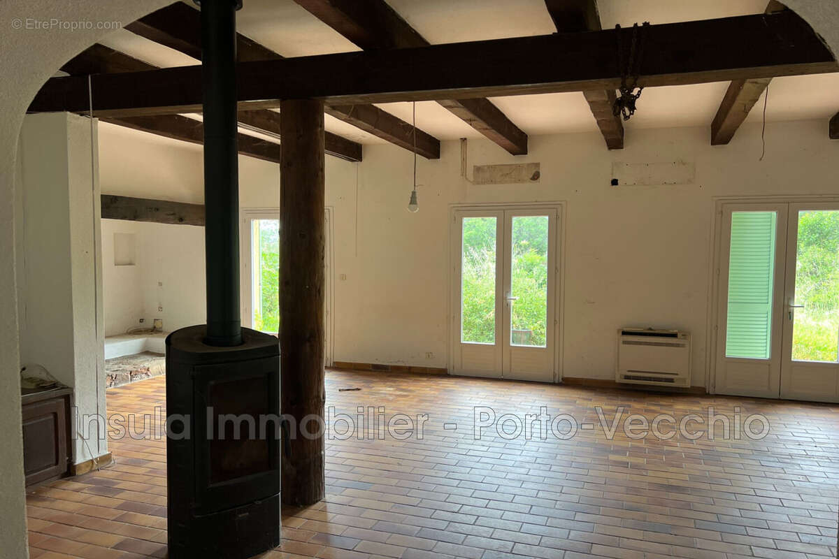 Maison 136 m² à Porto-Vecchio  - photo 5
