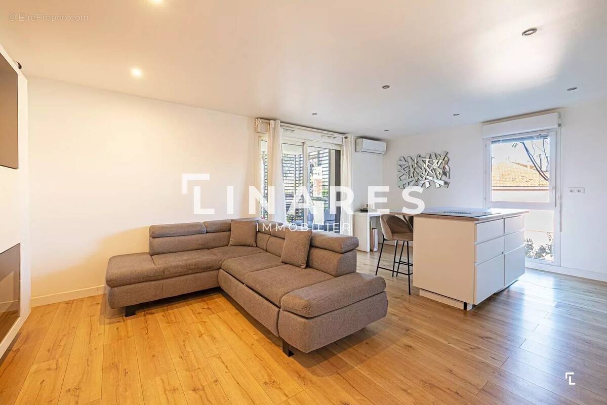 Appartement à MARSEILLE-9E