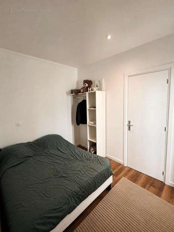 Immeuble de 9 pièces de 200 m² situé à Niort - photo 10