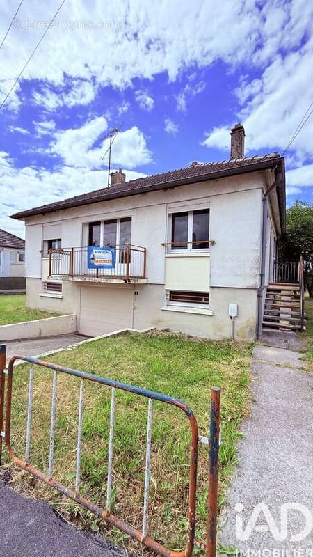 Photo 2 - Maison à CHALLERANGE