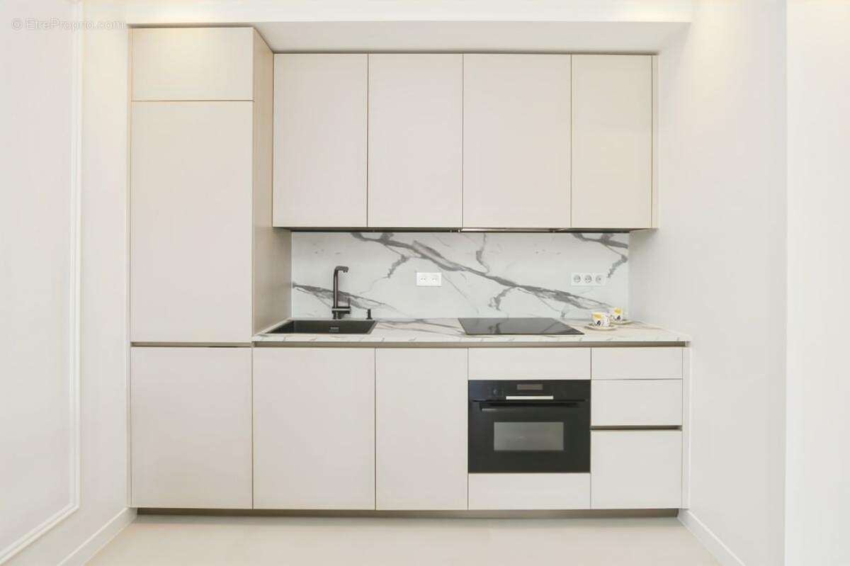 NICE Carré d'or 2P Dernier Etage Terrasse - photo 12