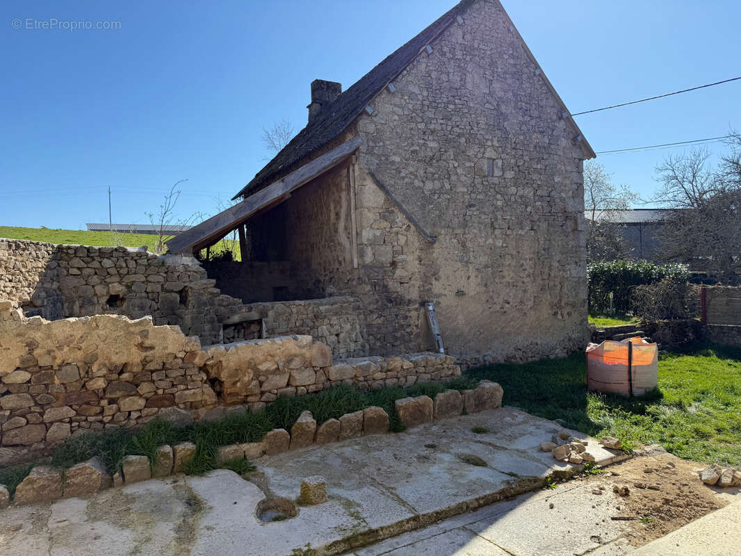 Maison à CHARENSAT