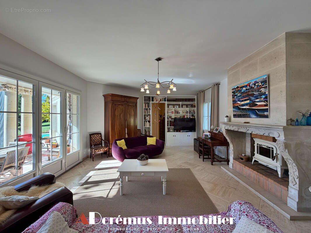 Maison à CARIGNAN-DE-BORDEAUX