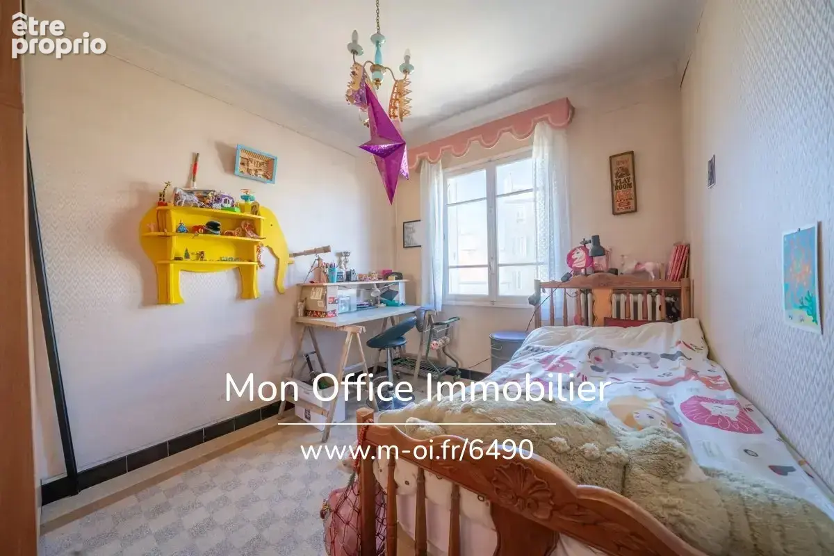 Référence : 7238-RVF. - Appartement T4 Lumineux - Secteur Camas - photo 8