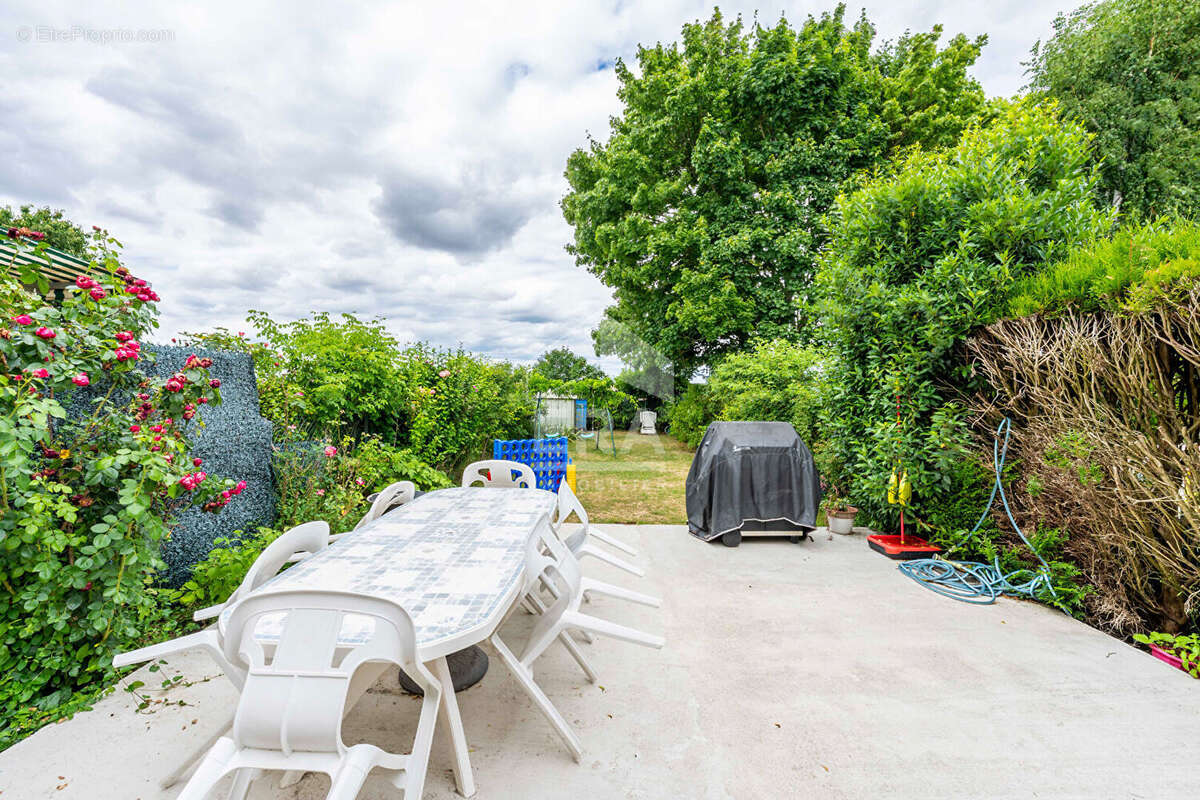 Maison à BALLANCOURT-SUR-ESSONNE