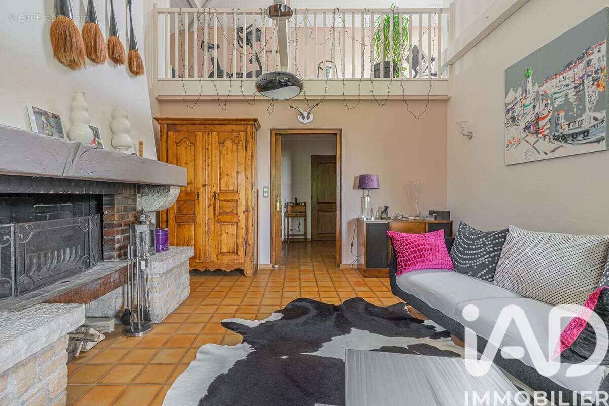 Photo 2 - Maison à VETRAZ-MONTHOUX