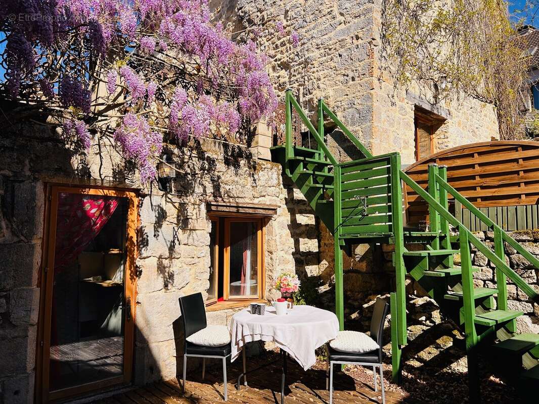 Maison à FRAYSSINET