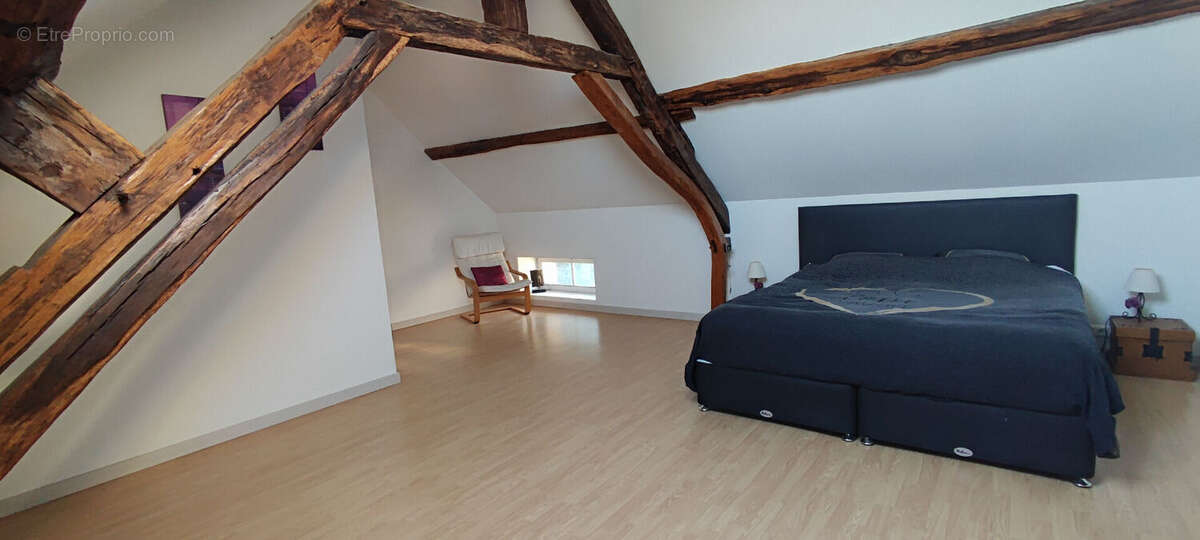 Maison à SAINT-VALERIEN