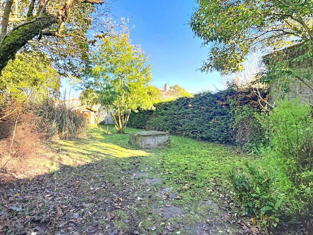 Maison à SAINT-SULPICE