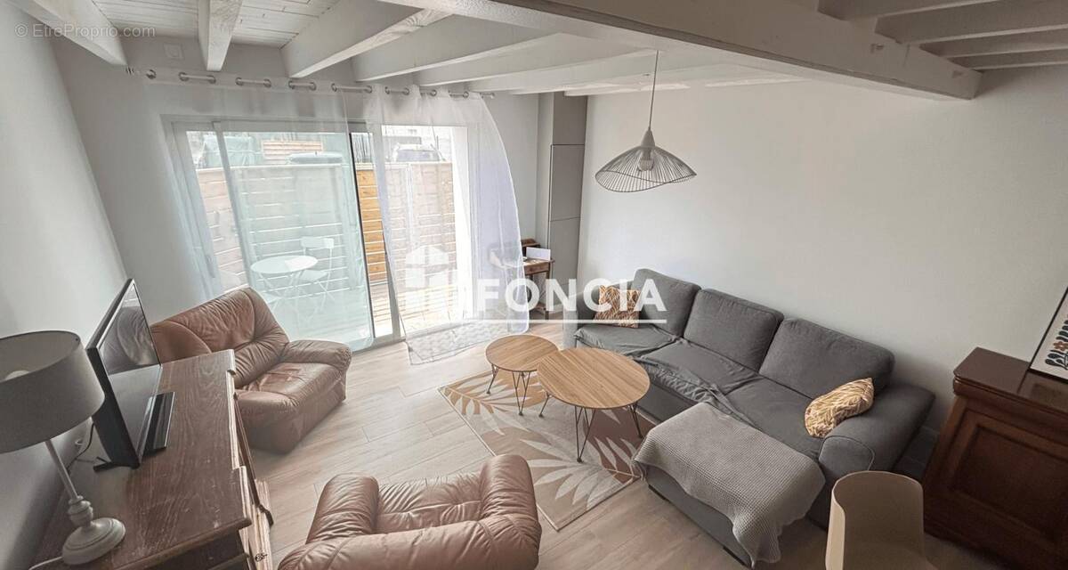 Maison à SAINT-XANDRE