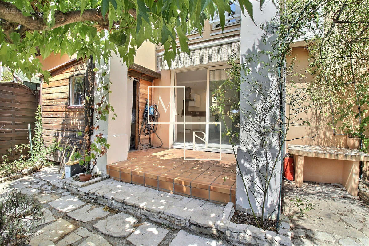 MONTPELLIER, La Martelle, secteur Montpellier Village, Appartement DUPLEX 3 pièces avec jardin privatif et par - photo 4