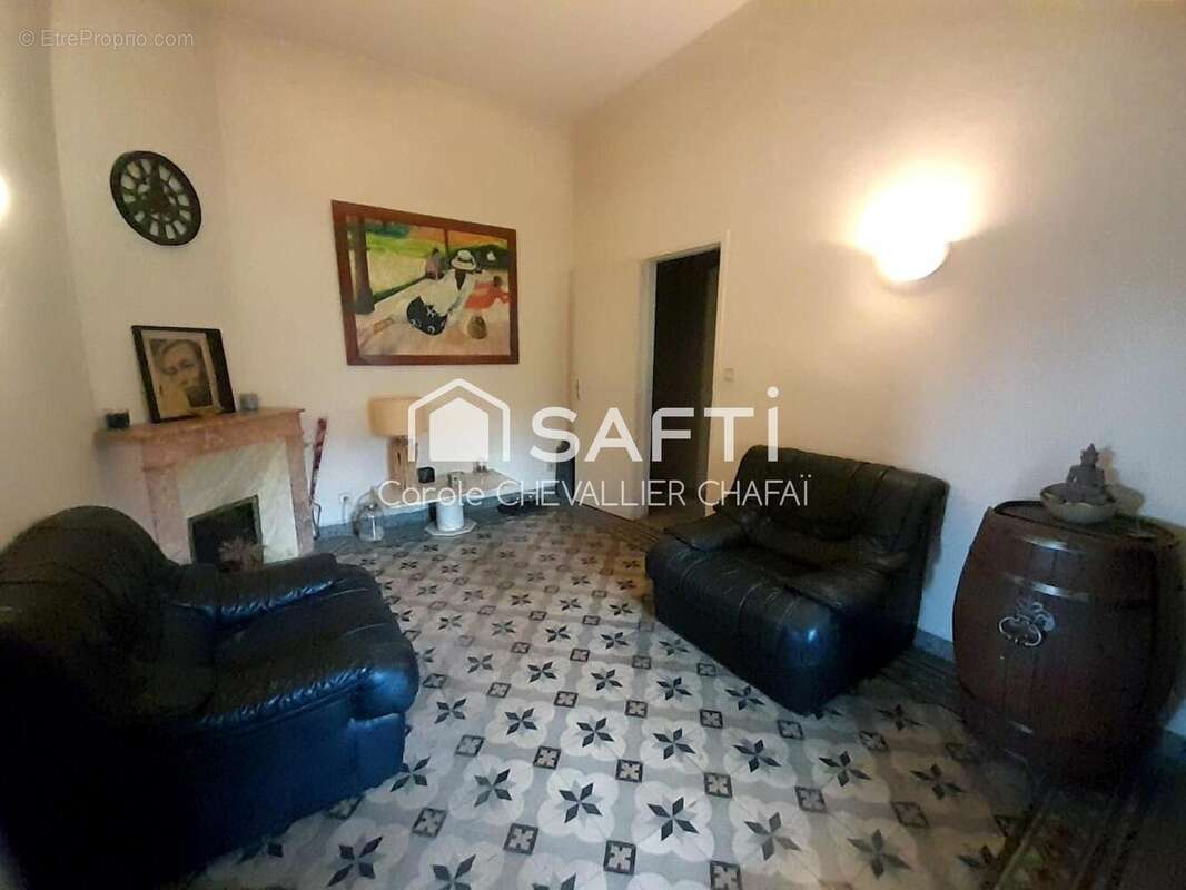 Maison 135 m² à Reynies  - photo 5