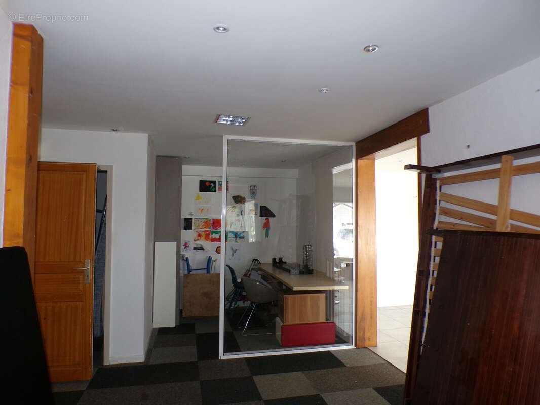 Maison ossature bois avec espace professionnel - photo 4