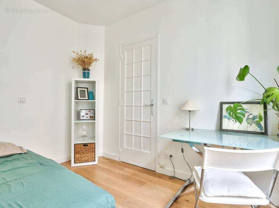 Appartement à PARIS-2E