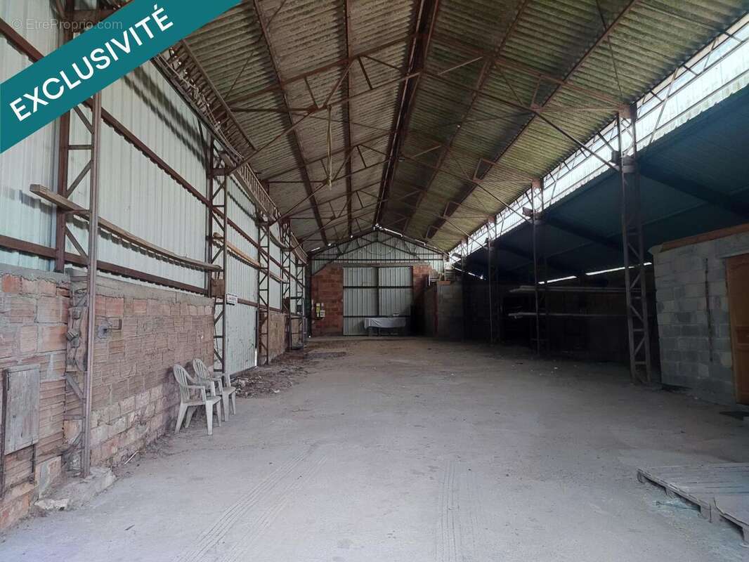 Commerce 373 m² à Cosne-Cours-Sur-Loire  - photo 9