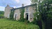Maison à LATILLE