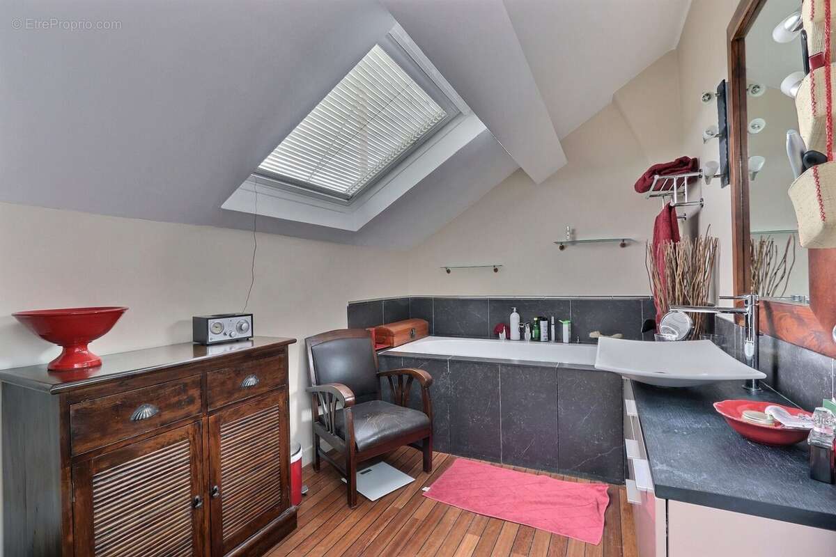 Maison à CLERMONT-FERRAND