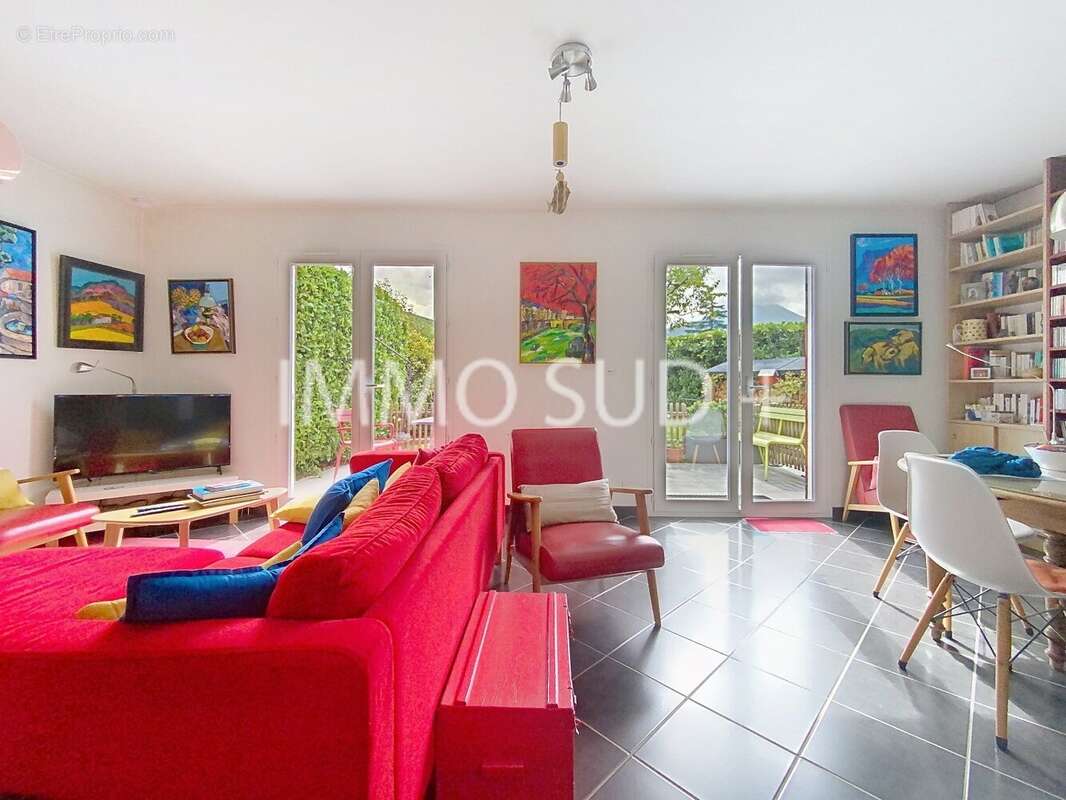 Maison à VARCES-ALLIERES-ET-RISSET