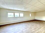 Photo 1 - Commerce à CAVEIRAC